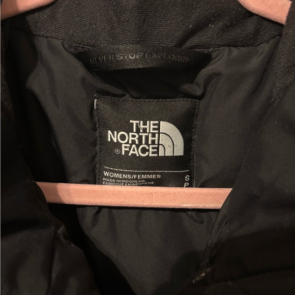 The North Face Women's Arctic Parka II - Picture 3 of 10